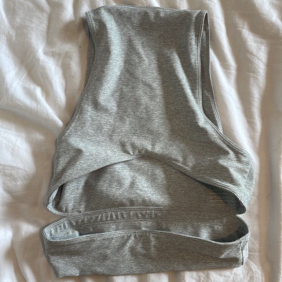 Outdoor voices workout top - Picture 3 of 4